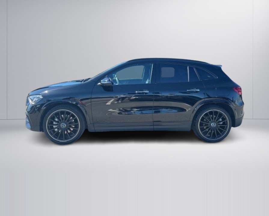 Mercedes-Benz GLA 35 AMG 4MATIC (5)