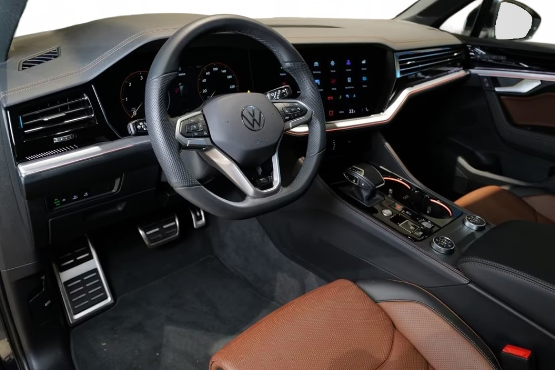 Volkswagen Touareg V6 TDI R-Line (5)