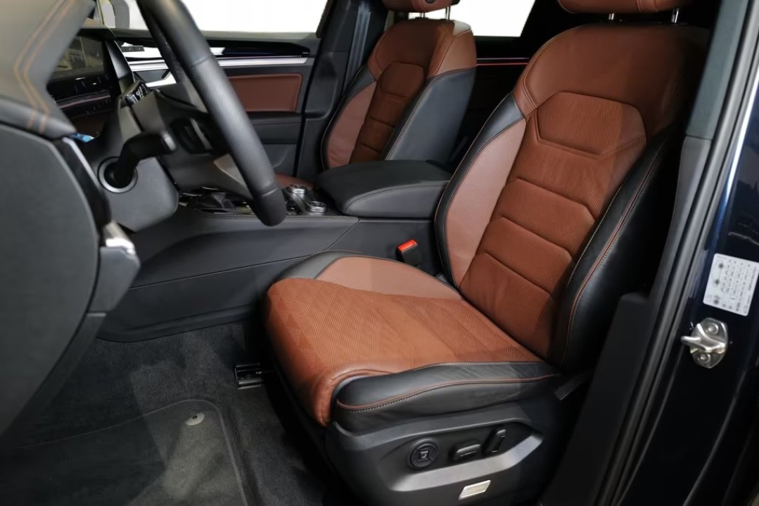 Volkswagen Touareg V6 TDI R-Line - foto 6