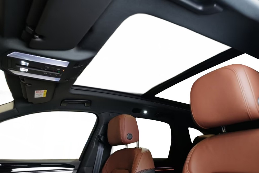 Volkswagen Touareg V6 TDI R-Line - foto 12