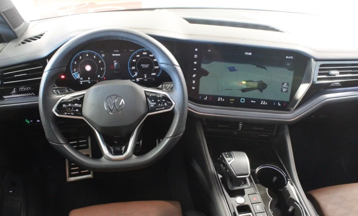 Volkswagen Touareg 3.0 TSI R-Line (5)