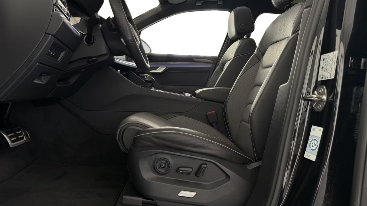 Volkswagen Touareg 3.0 TSI 4Motion R-Line - foto 14