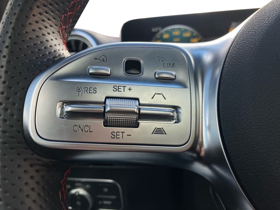 Mercedes-Benz EQA 350 4MATIC AMG - foto 7