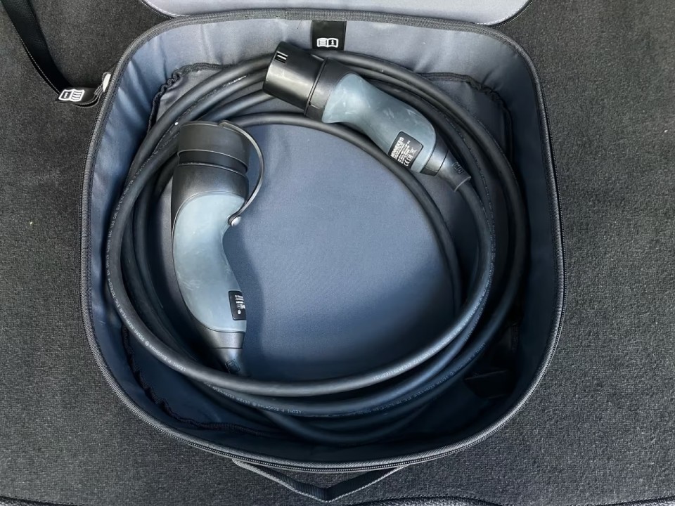 Mercedes-Benz EQA 350 4MATIC AMG - foto 16