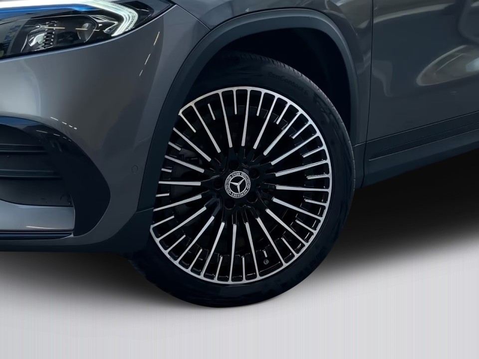 Mercedes-Benz EQA 350 4MATIC AMG - foto 17