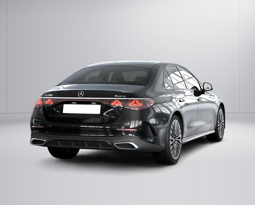 Mercedes-Benz E 200 4MATIC AMG Line (4)