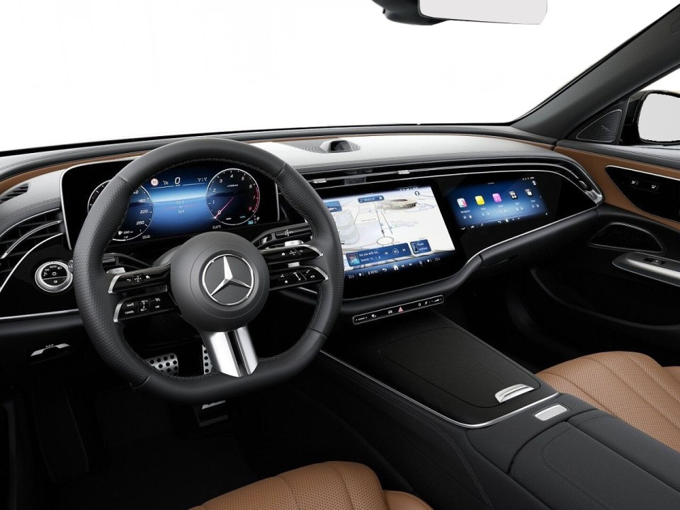 Mercedes-Benz E 200 4MATIC AMG Line - foto 7