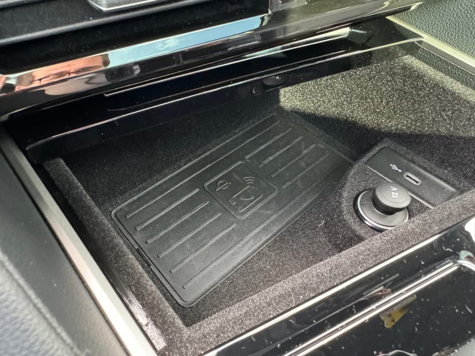 Volkswagen Touareg 3.0 TSI R-Line 4Motion - foto 13