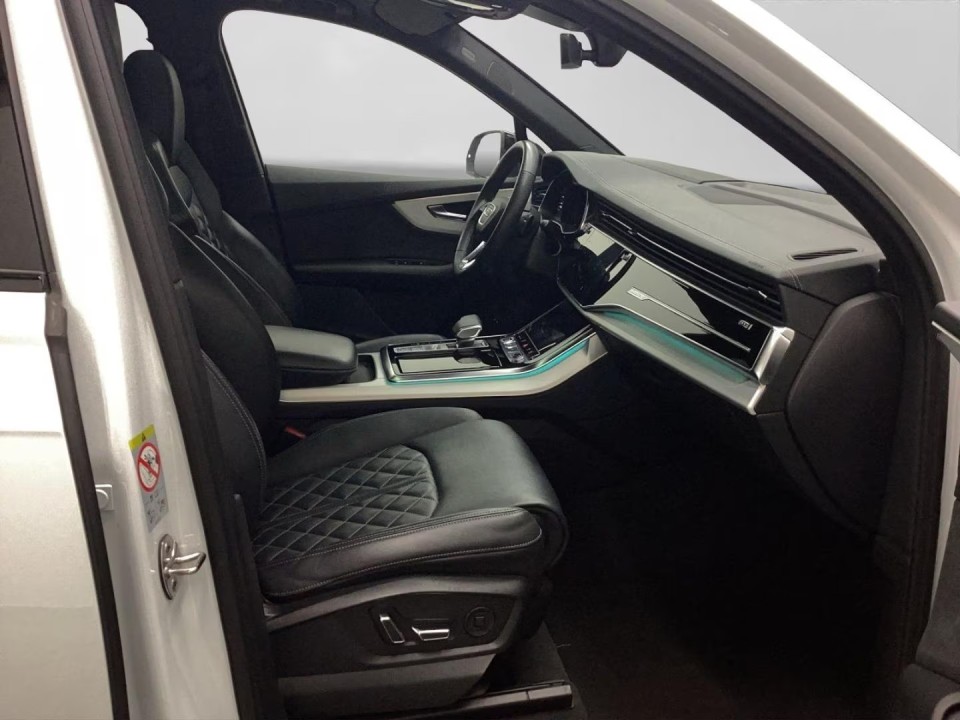 Audi Q7 TFSIe (5)