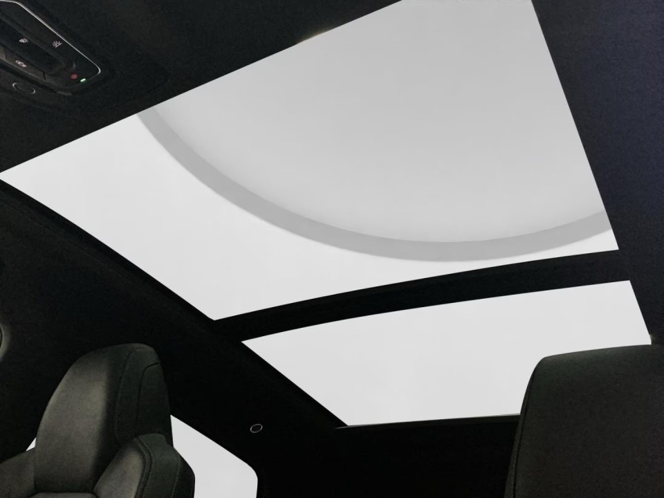 Audi Q7 TFSIe - foto 12