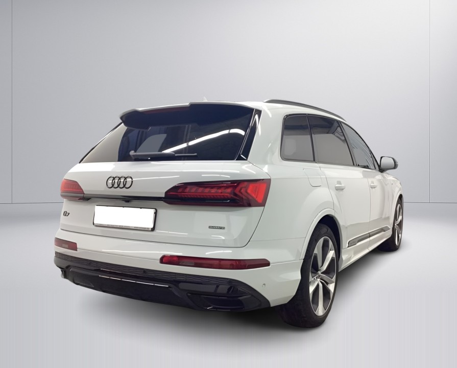 Audi Q7 TFSIe (2)