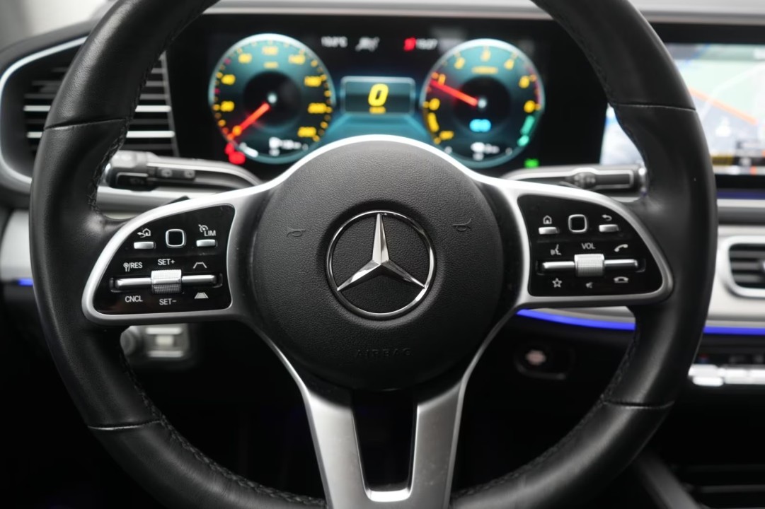 Mercedes-Benz GLE 350de 4MATIC - foto 9