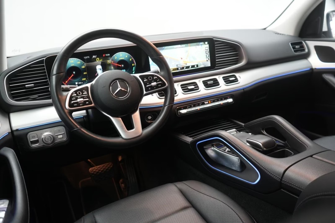 Mercedes-Benz GLE 350de 4MATIC - foto 7