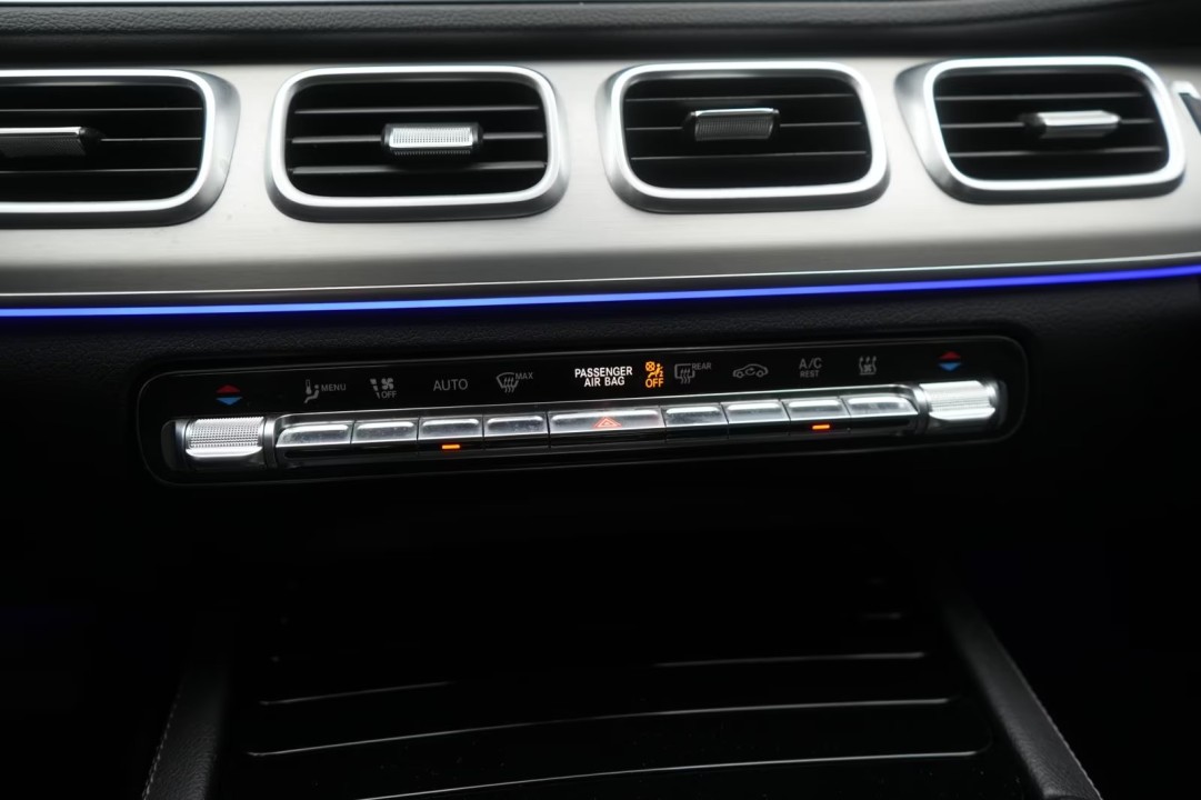 Mercedes-Benz GLE 350de 4MATIC - foto 19