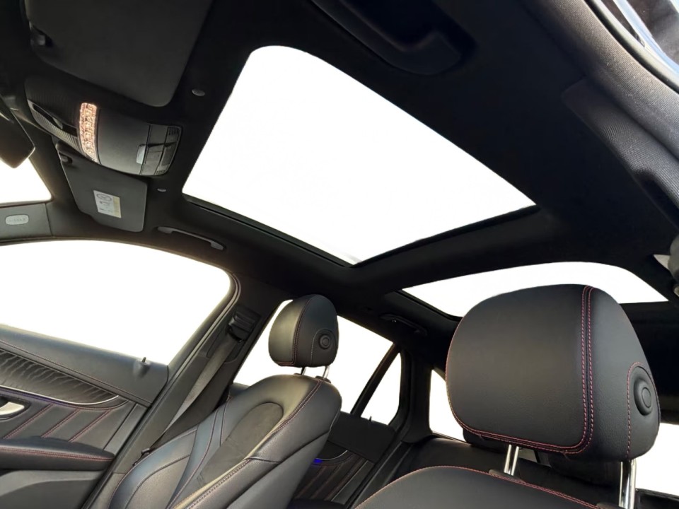 Mercedes-Benz GLC 43 AMG 4MATIC - foto 21