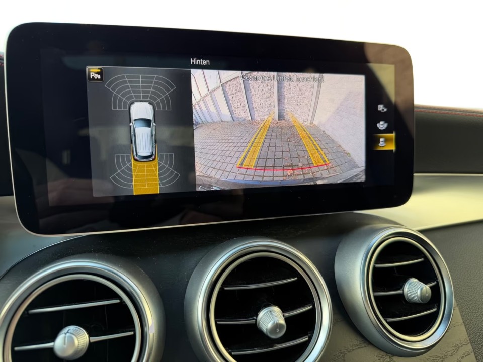 Mercedes-Benz GLC 43 AMG 4MATIC - foto 17