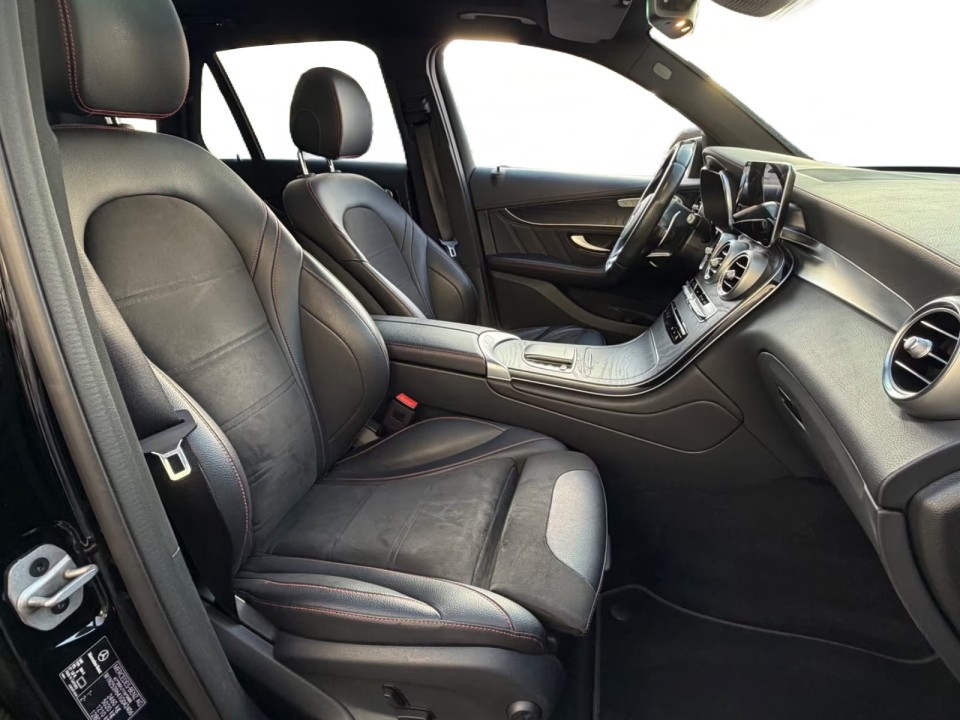 Mercedes-Benz GLC 43 AMG 4MATIC - foto 10