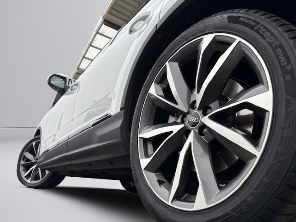 Audi Q7 55 TFSIe Quattro Tiptronic - foto 14