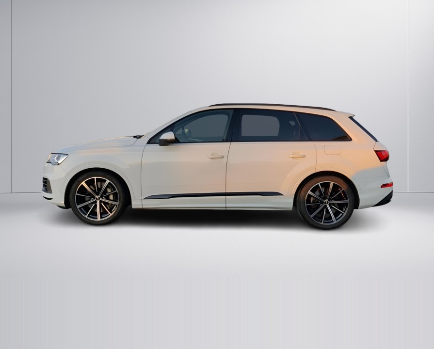 Audi Q7 TFSIe (4)
