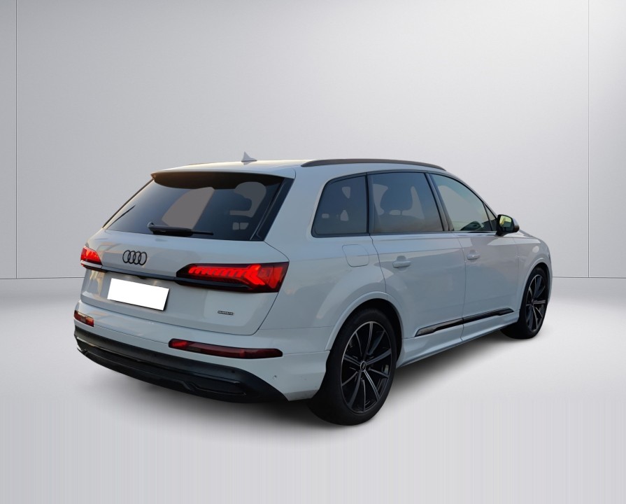 Audi Q7 TFSIe (2)