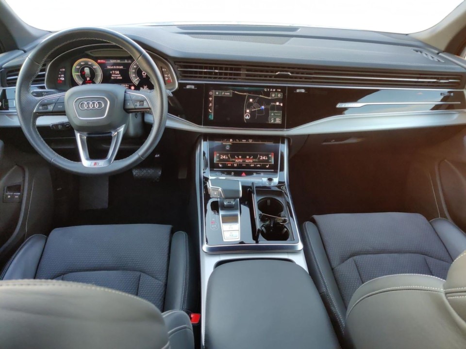 Audi Q7 TFSIe - foto 8