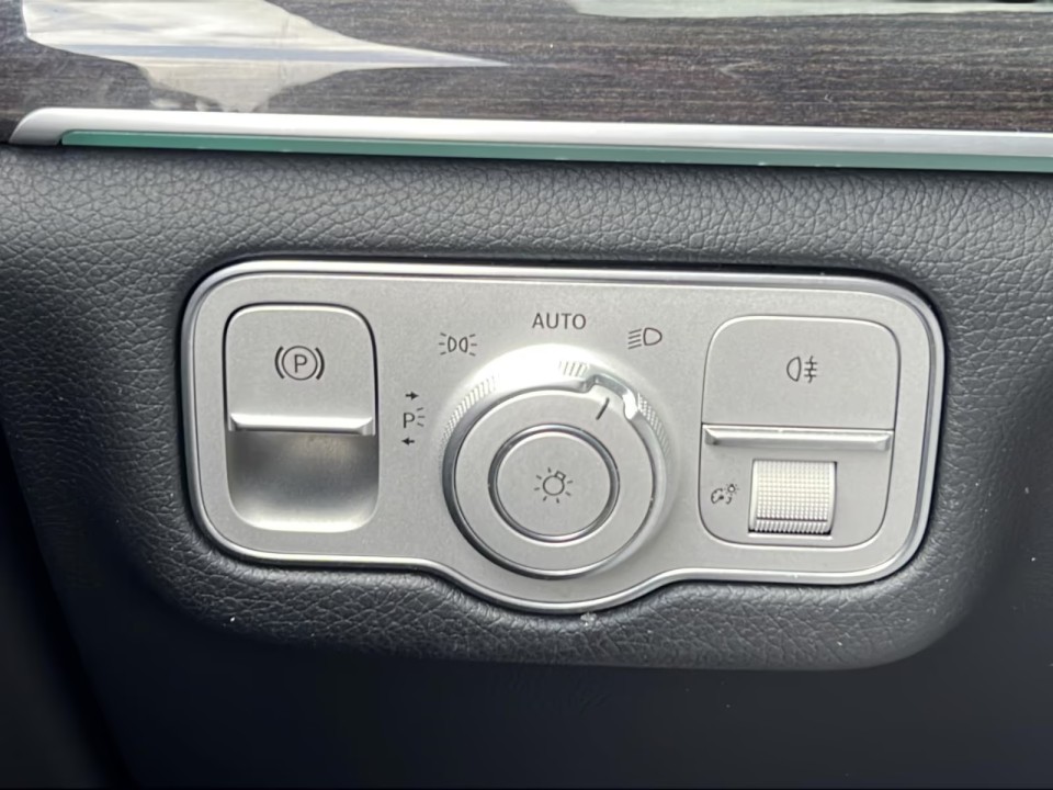 Mercedes-Benz GLE 350e - foto 21