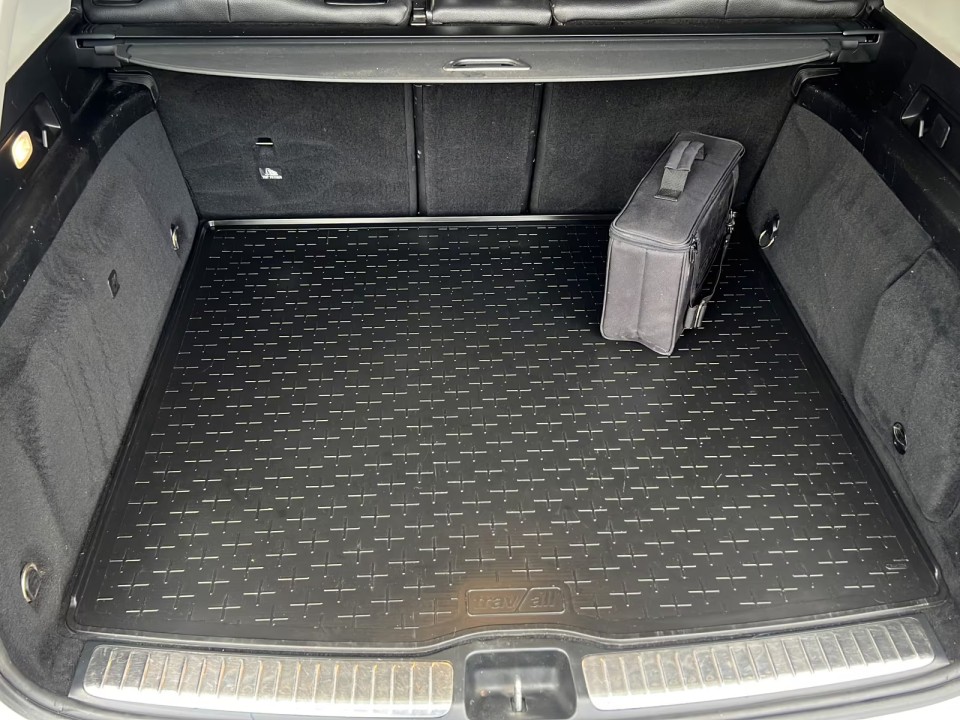 Mercedes-Benz GLE 350e - foto 29