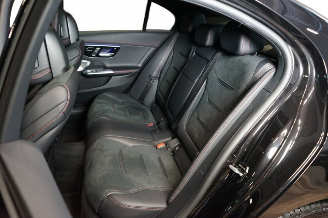 Mercedes-Benz C 43 AMG 4MATIC - foto 41