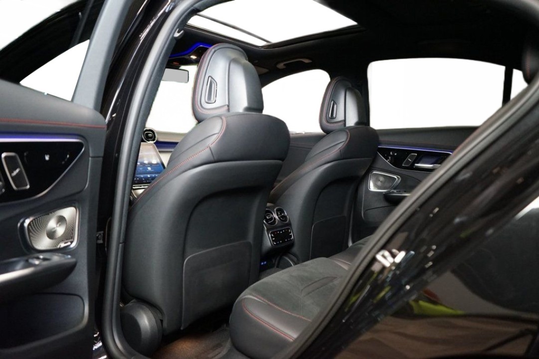 Mercedes-Benz C 43 AMG 4MATIC - foto 42