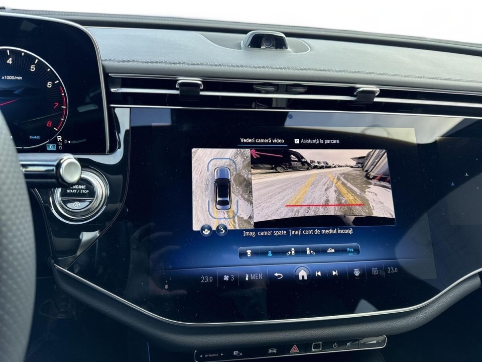 Mercedes-Benz E 200 4MATIC - foto 15