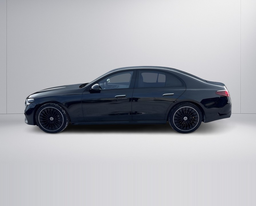 Mercedes-Benz E 200 4MATIC - foto 6