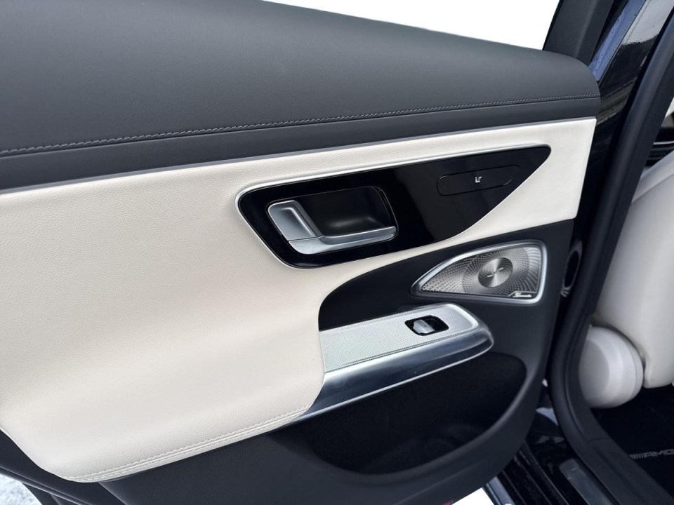 Mercedes-Benz E 200 4MATIC - foto 16