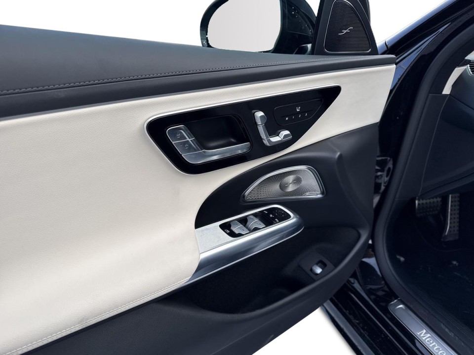 Mercedes-Benz E 200 4MATIC - foto 17