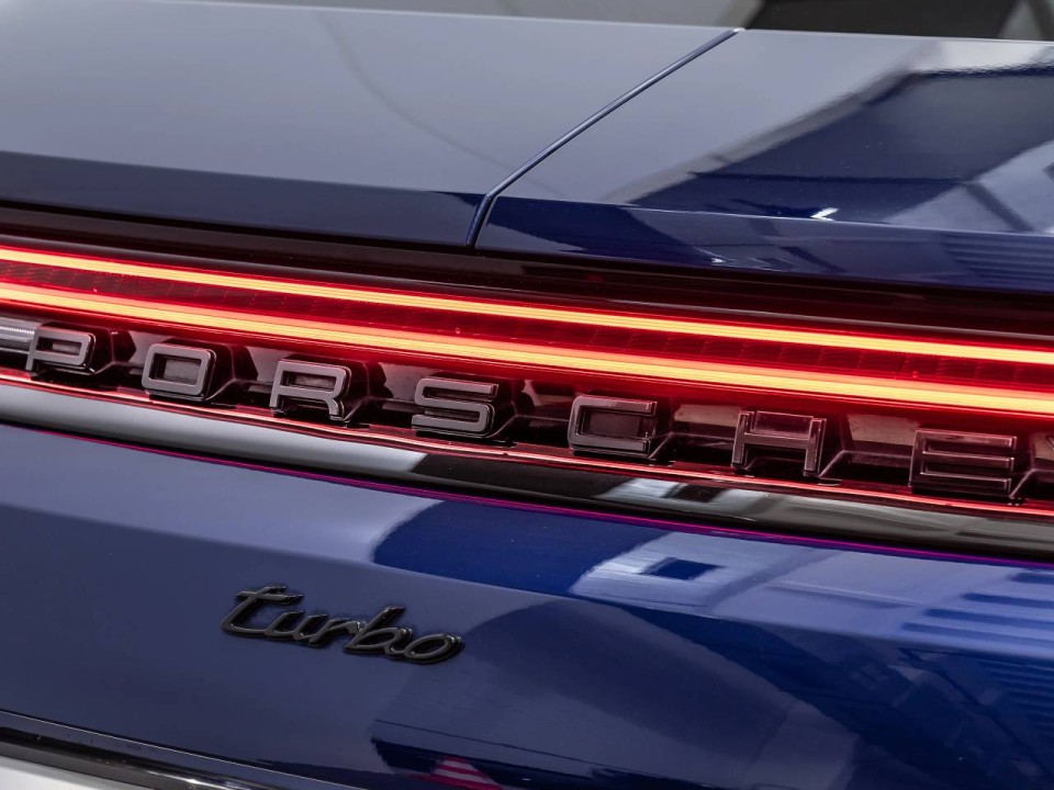 Porsche Panamera Turbo E-Hybrid - foto 26