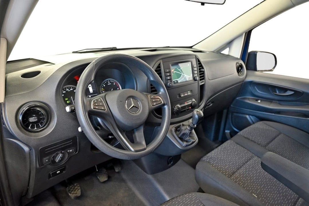 Mercedes-Benz Vito (5)