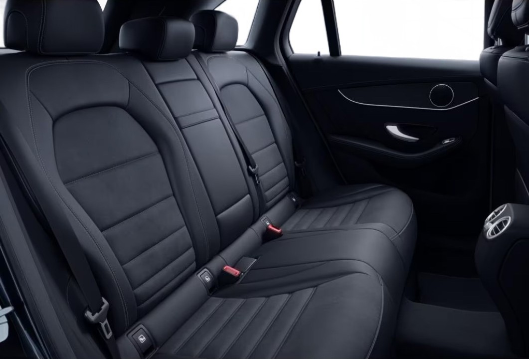 Mercedes-Benz GLC 300d 4MATIC AMG - foto 9