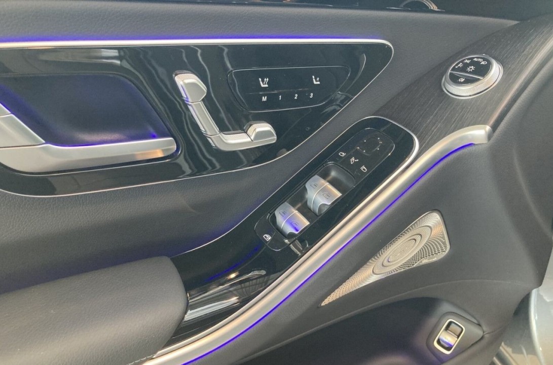 Mercedes-Benz S 350d - foto 24