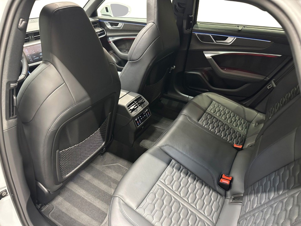 Audi RS6 Avant TFSI Quattro - foto 17