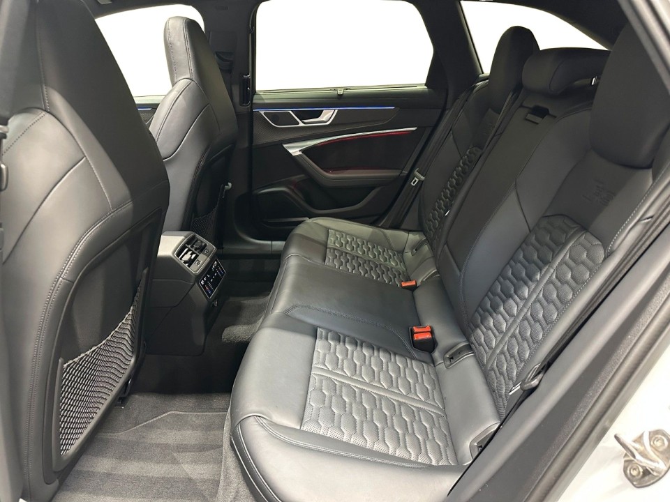 Audi RS6 Avant TFSI Quattro - foto 15