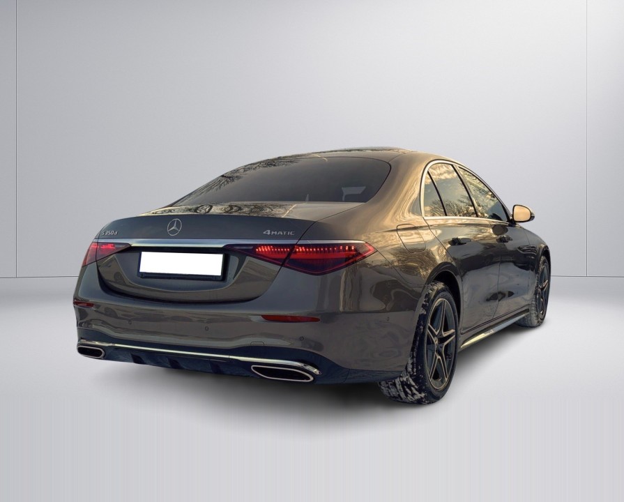 Mercedes-Benz S 350d 4MATIC (4)
