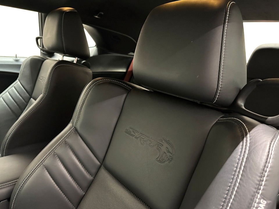 Dodge Challenger - foto 8