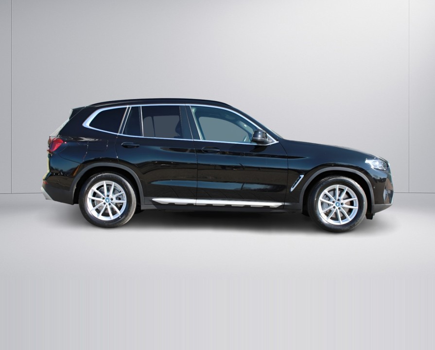 BMW X3 xDrive30e (3)