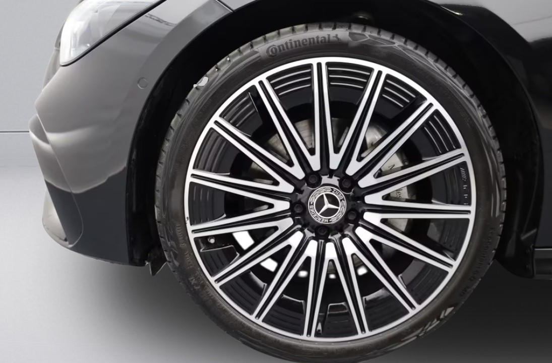 Mercedes-Benz CLE 200 AMG - foto 26