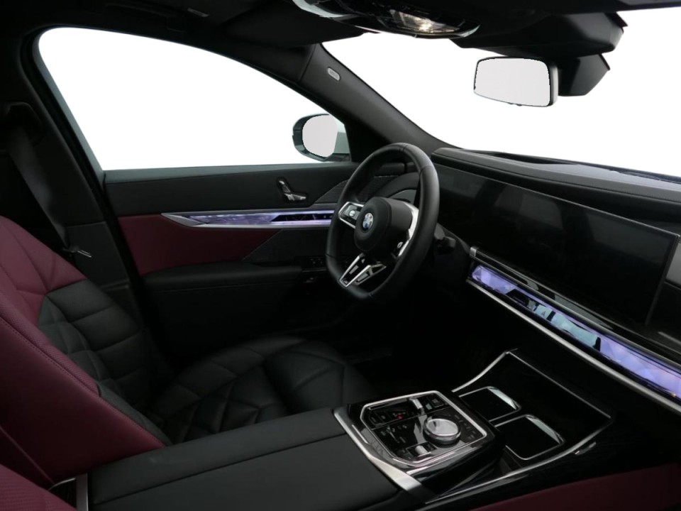BMW Seria 7 740d xDrive M-Sport (5)