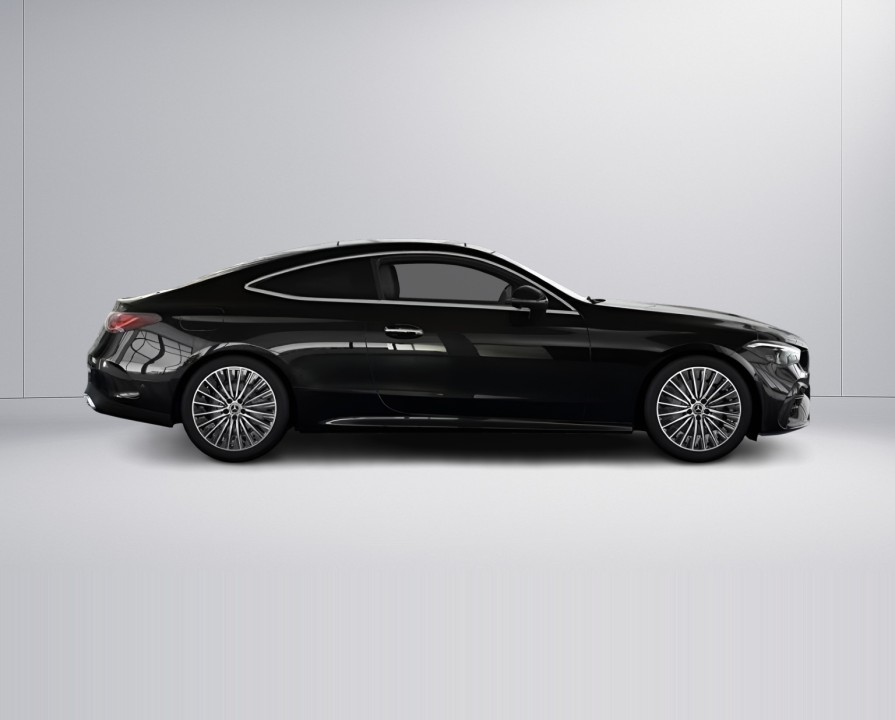 Mercedes-Benz CLE 300 4MATIC Coupé AMG (2)