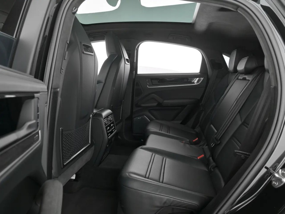 Porsche Cayenne Coupe S - foto 17