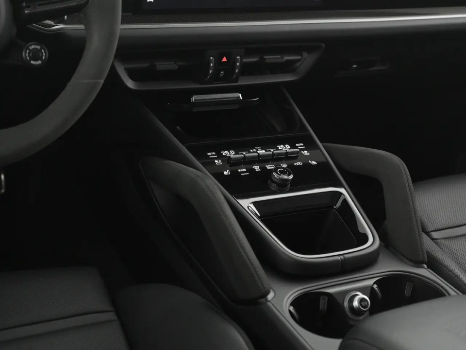 Porsche Cayenne Coupe S - foto 13