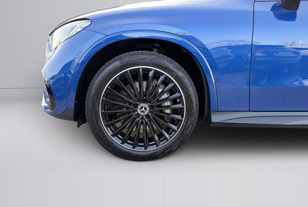 Mercedes-Benz GLC Coupé 200 4MATIC AMG - foto 13