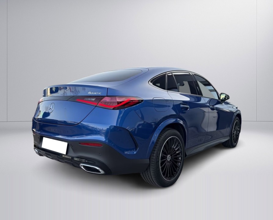 Mercedes-Benz GLC Coupé 200 4MATIC AMG (2)