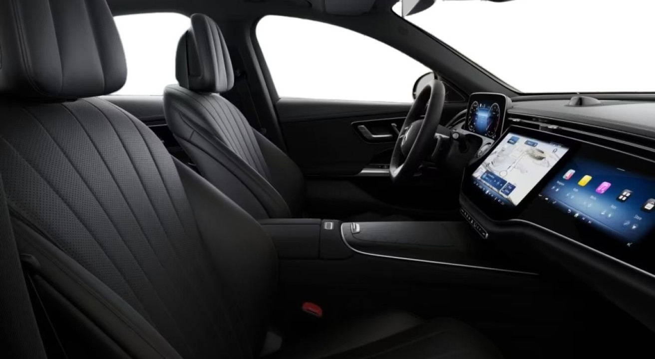 Mercedes-Benz E 450 4MATIC AMG - foto 8